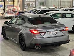 تۆیۆتا کامری